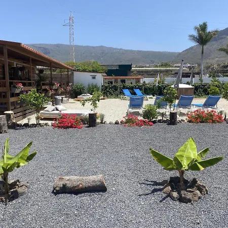 Nashira Hot Tub Piscina Y Jardin 公寓 Buzanada
